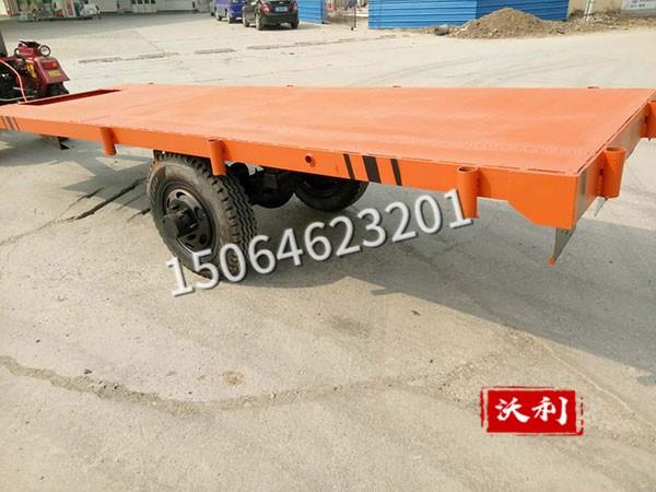 平板拖車廠家介紹其應(yīng)用注意事項(xiàng)